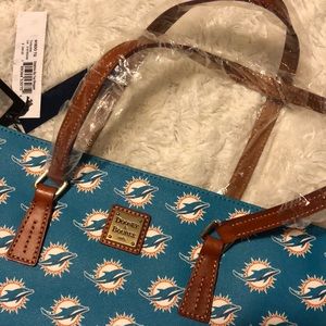 Dooney & Bourke Zip Top Shopper